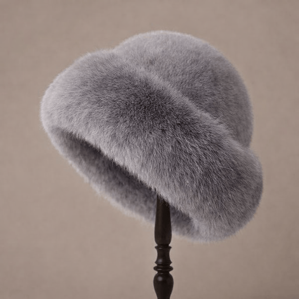 SNUG GILLY Faux Fur Winter Hat With Sculpted Shape | Harriet