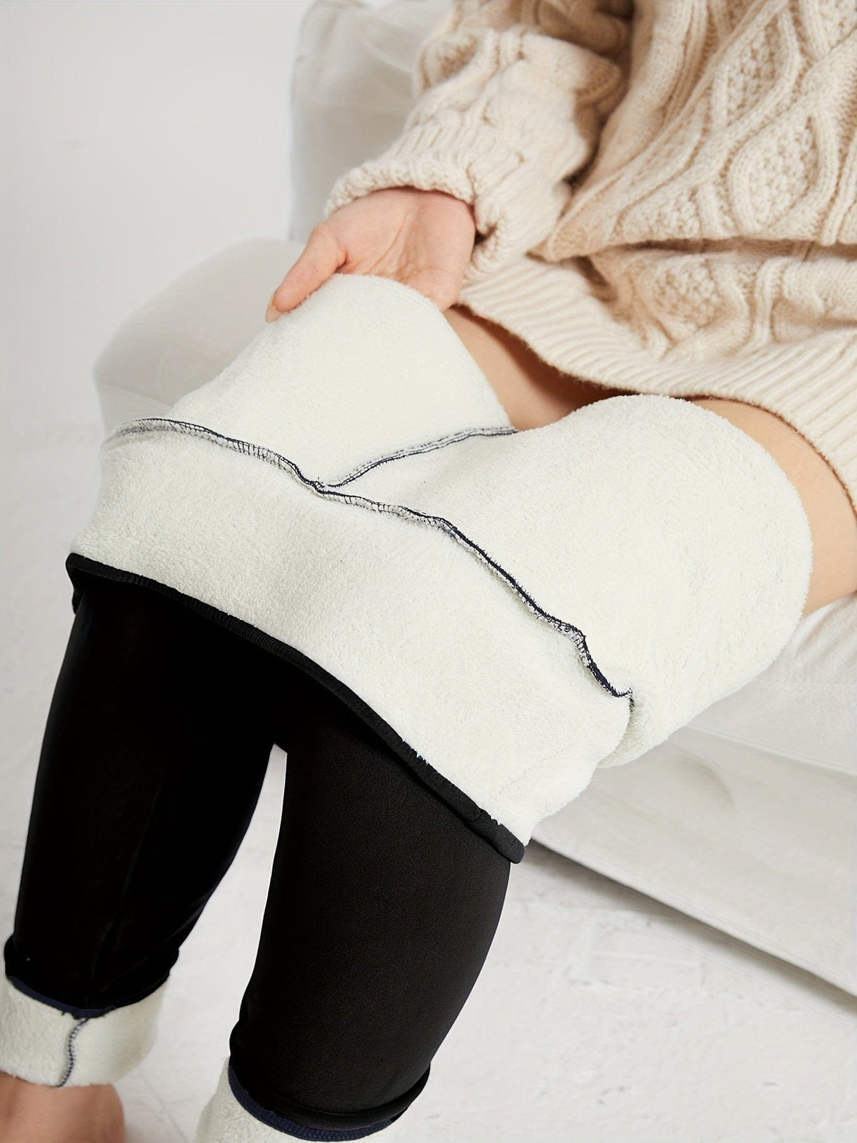 SNUG GILLY Women's Fleece Lined Thermal Leggings | Florence